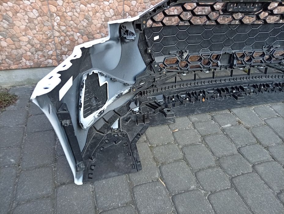 Audi A3 8Y 8Y0 LIFT 24  zderzak przedni przód pod Radar 6 x PDC