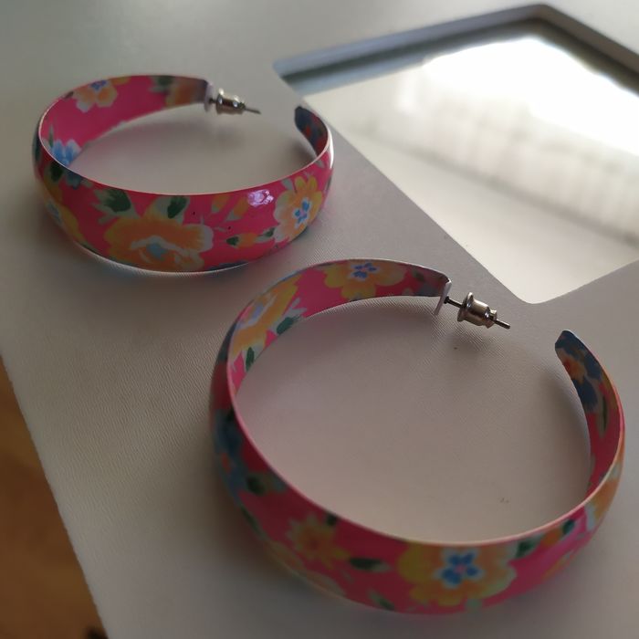 kolczyki koła w kwiaty