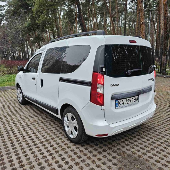 Renault Dacia Dokker (Рено,Дачіа) 1.5 dci 2013рік (доккер)