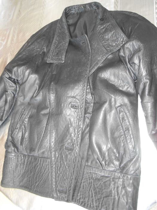 Casaco de senhora em pele genuína