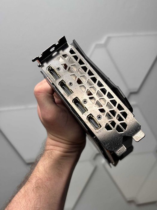 Відеокарта Gigabyte Gaming RX 5700 8G 8 GB GDDR6 (256bit)