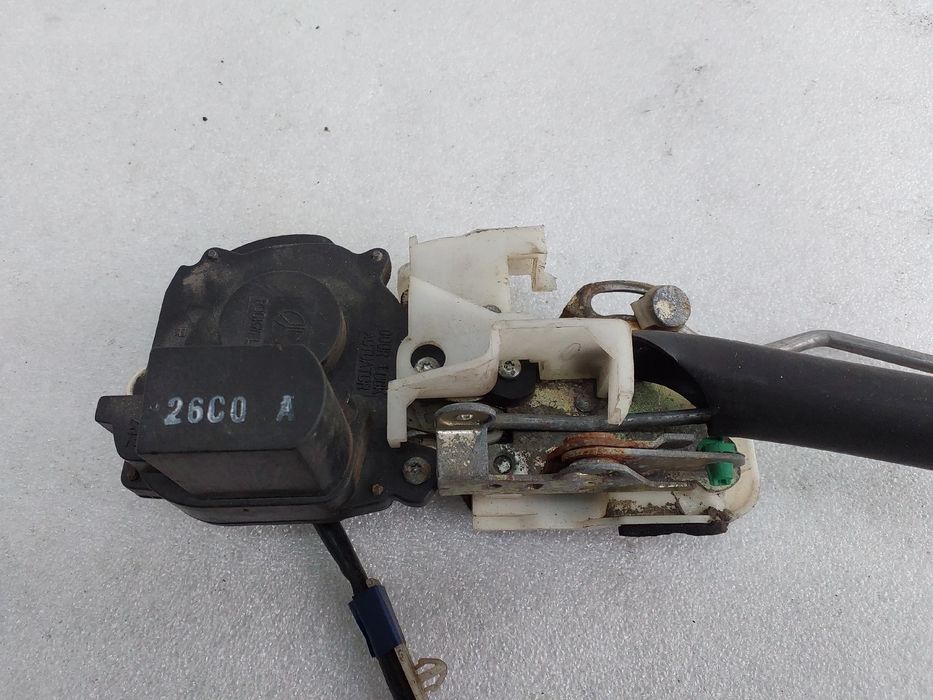 Fechadura / fecho porta trás direito ROVER 45 Hatch (RT)