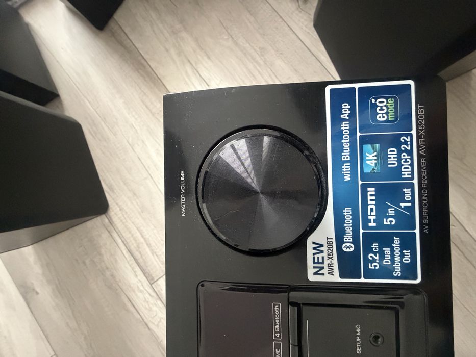 Kino domowe z amplitunerem denon .