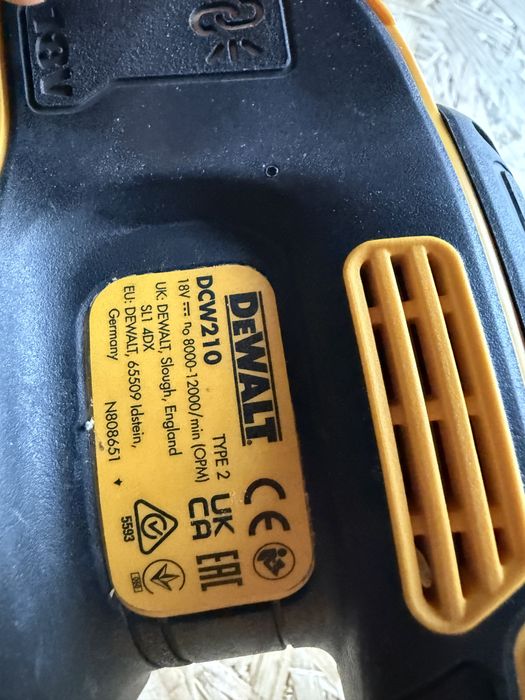 Dewalt #Szlifierka#DWE210