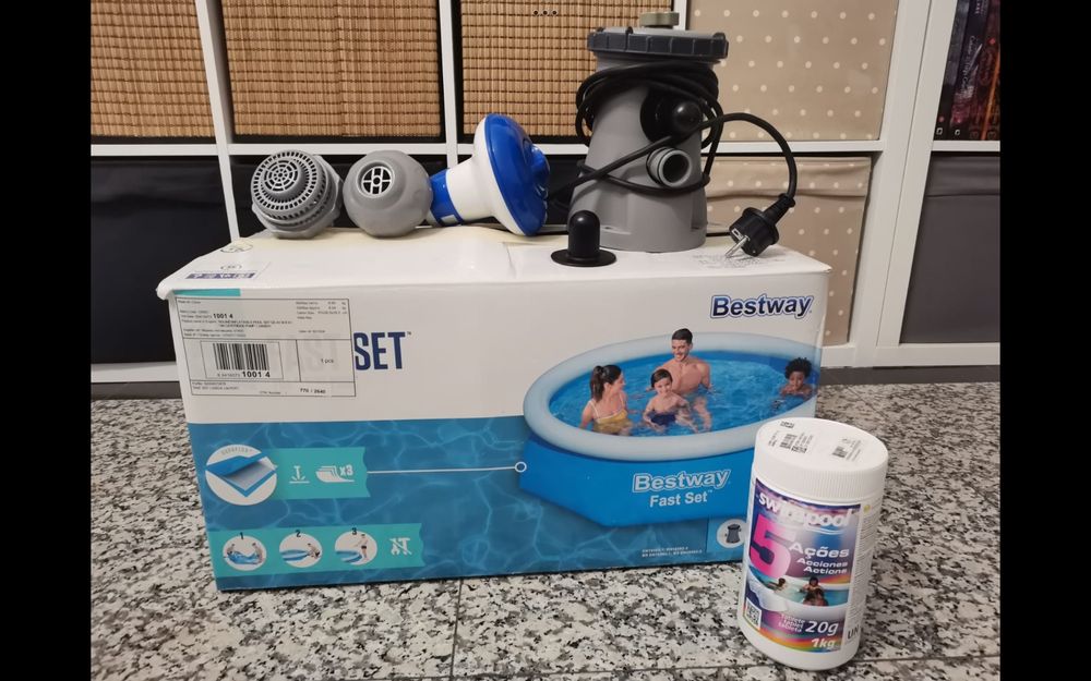 Refresque-se! Piscina tubular redonda Bestway 1880 litros | + extras | ótimo preço
