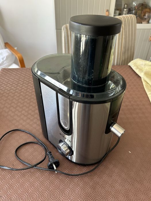 Centrifugador de sumos Becken