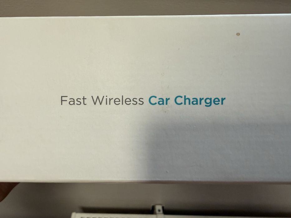 Szybka bezprzewodowa ładowarka samocbldowa