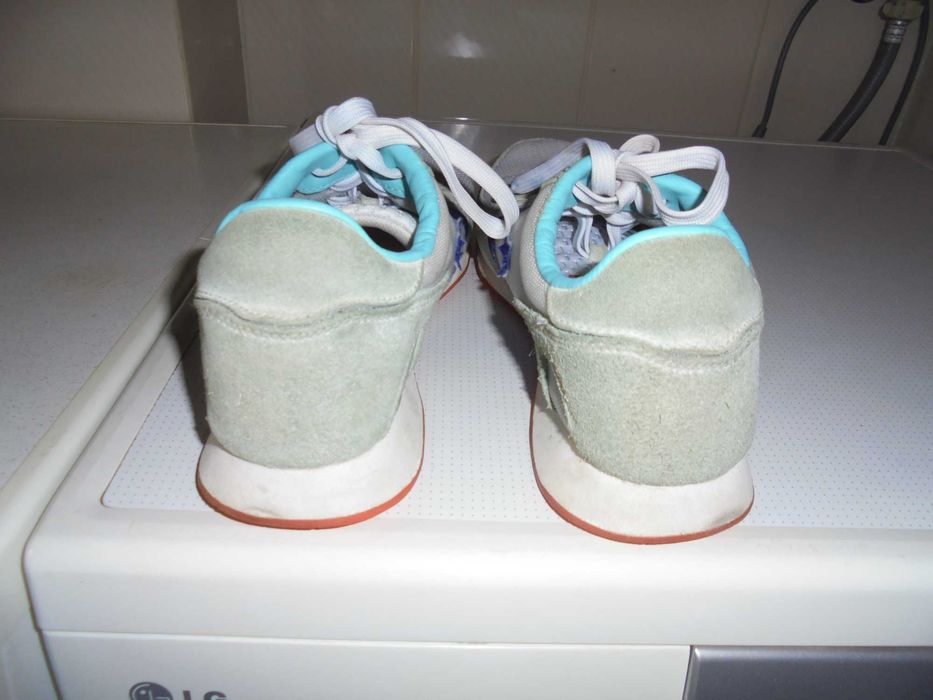 tênis de mulher da marca CONVERSE