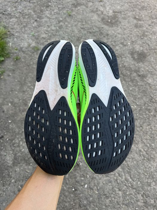 Оригінальні Кросівки Brooks