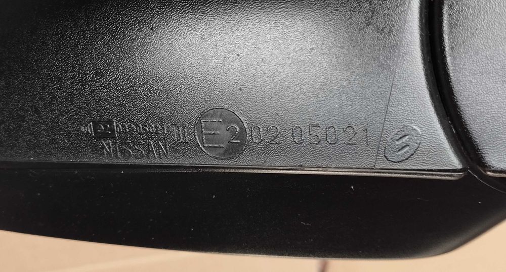 NISSAN NOTE E11 oryginalne lusterko prawe lewe fabryczne pod kolor OE