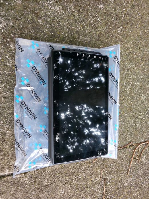 Auto-rádio Android Peugeot 208 e 2008 Dynavin