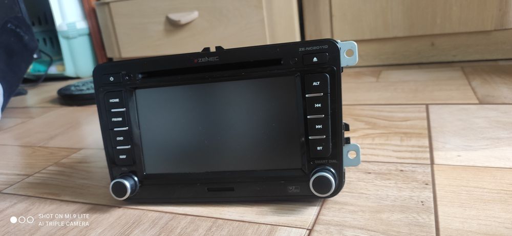 Автомагнітола ZENEC ze nc2011d