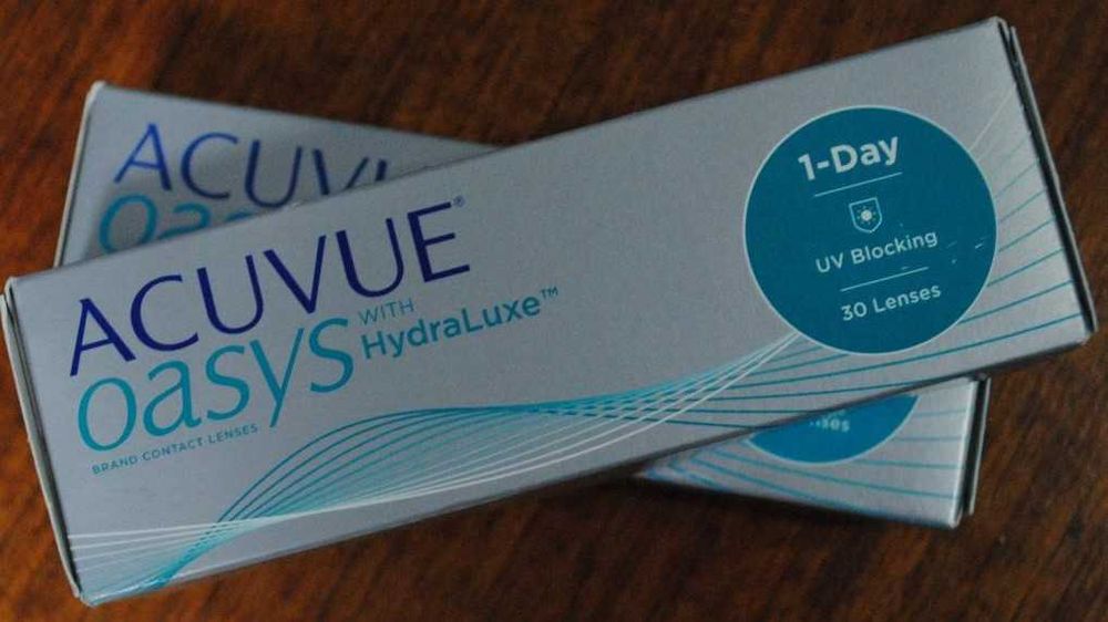 Контактні лінзи Acuvue Oasys 1-Day with HydraLuxe BC 8.5 -1.0 -1,25 уп