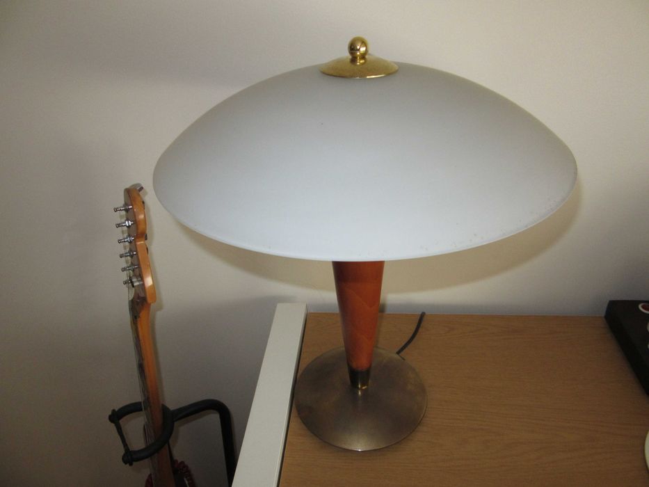 Candeeiro de secretária clássico