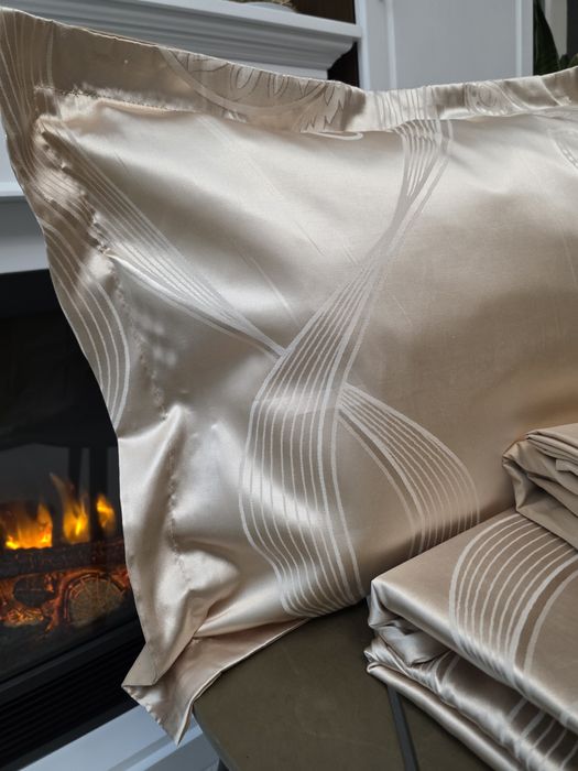 Жакардова сатинова постільна білизна євро