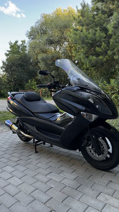 Yamaha Majesty250