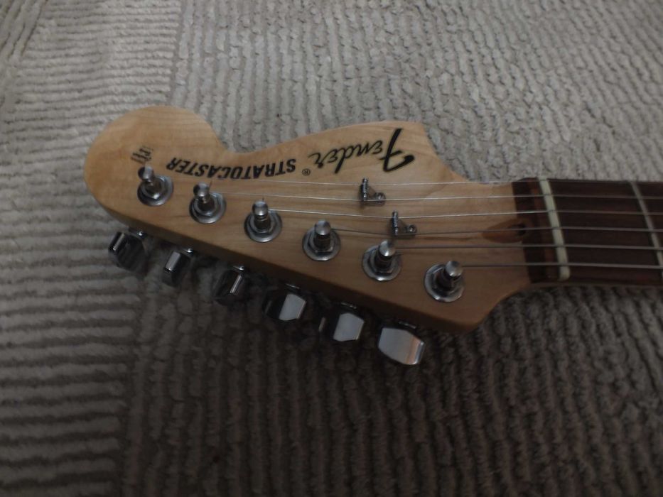 Fender Stratocaster Highway One