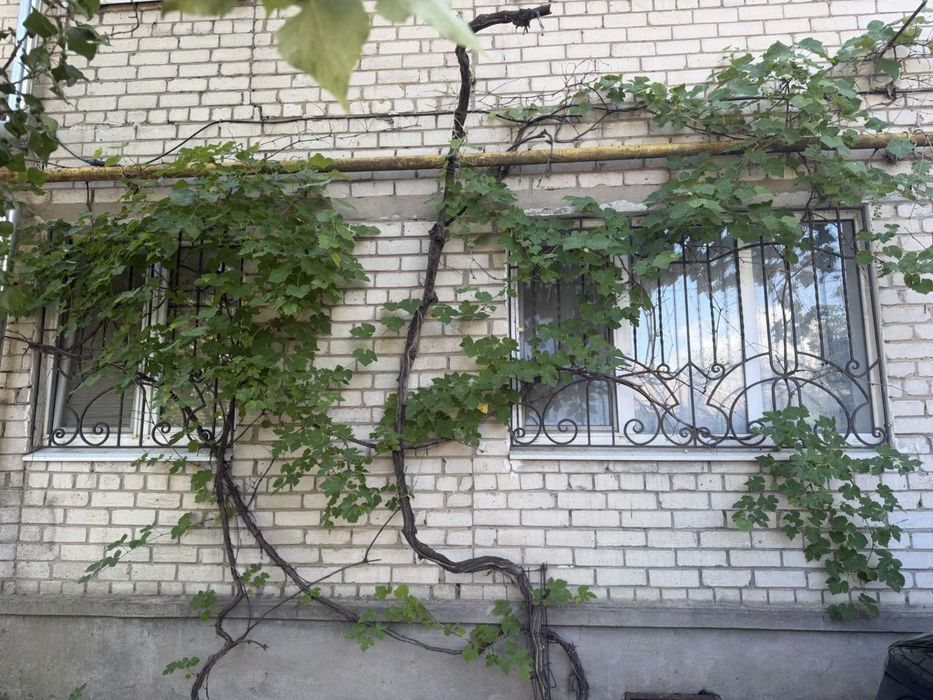 Продаю 2 кімнатну квартиру на Космонавтів. Сертифікат!