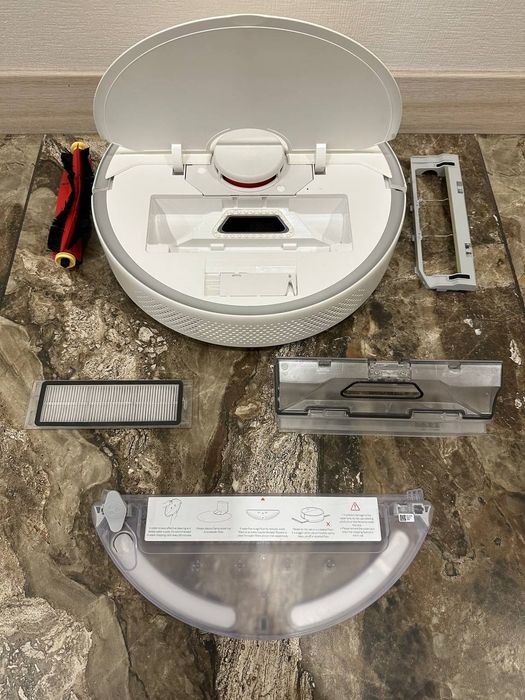 Робот пилосмок Xiaomi Roborock S6