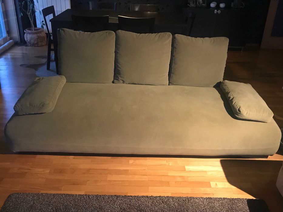 Sofá 3 Lugares Tecido Verde