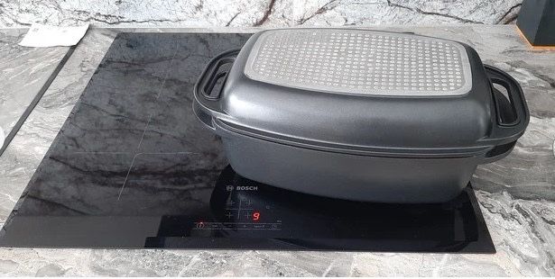Індукційна варильна панель Bosch PUE611BF1E
