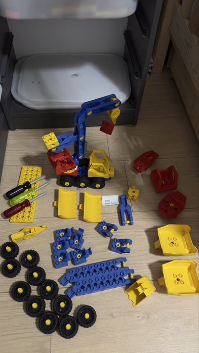 LEGO 2930 Duplo Toolo - Mobile Crane+ mix Toolo