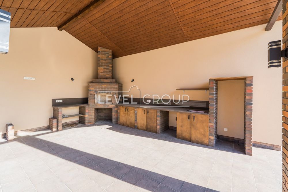 Романков, новый дом в 1 уровень с бассейном! Козинское ОТГ