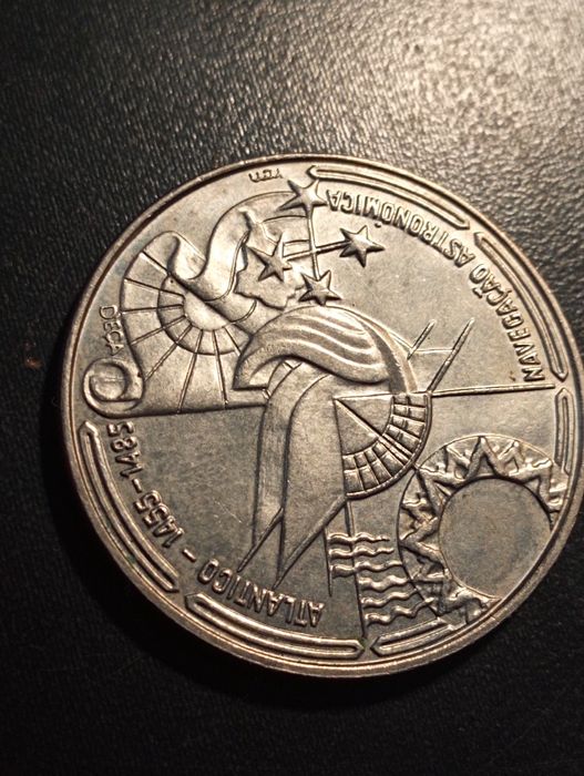 100 escudos -Portugal	1990 - Navegação astronomica - Soberba