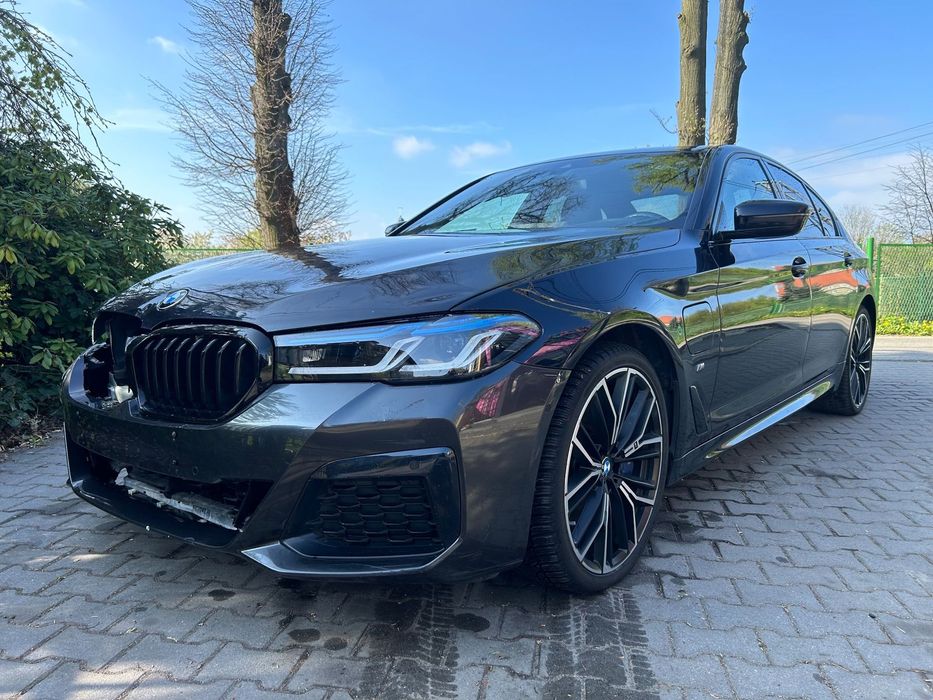 BMW Seria 5 Model 545e