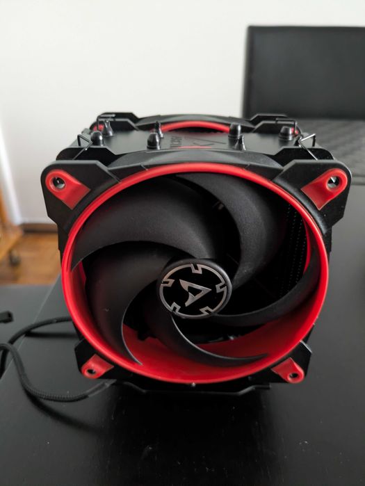 Cooler CPU Arctic Freezer 34 eSports Duo Vermelho