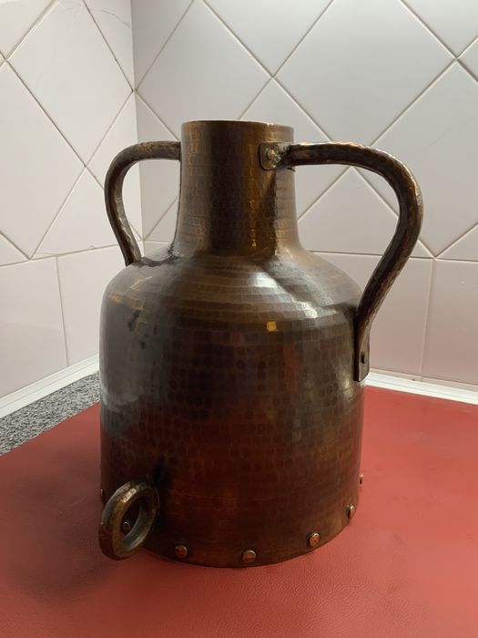 Antigo Jarro em cobre