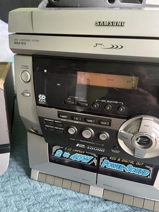 Wieża samsung plus 2 głosniki