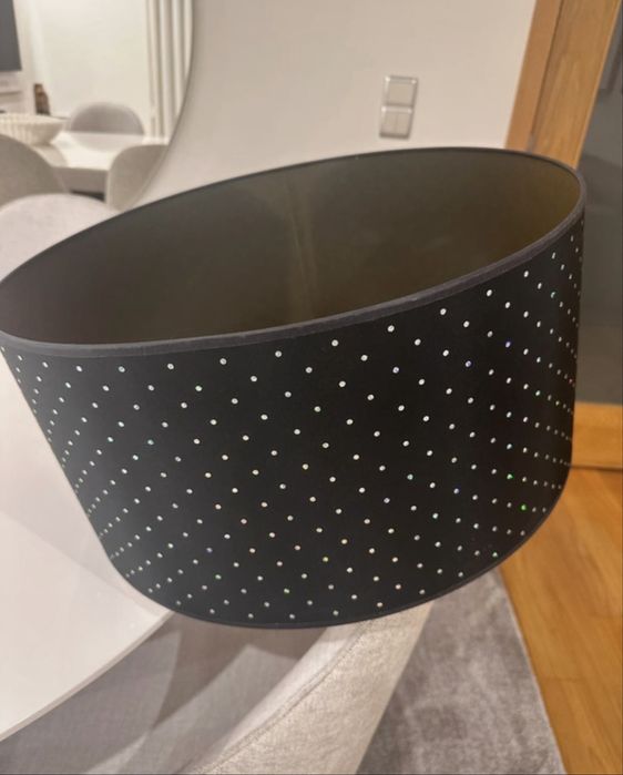 Abajur preto com brilho