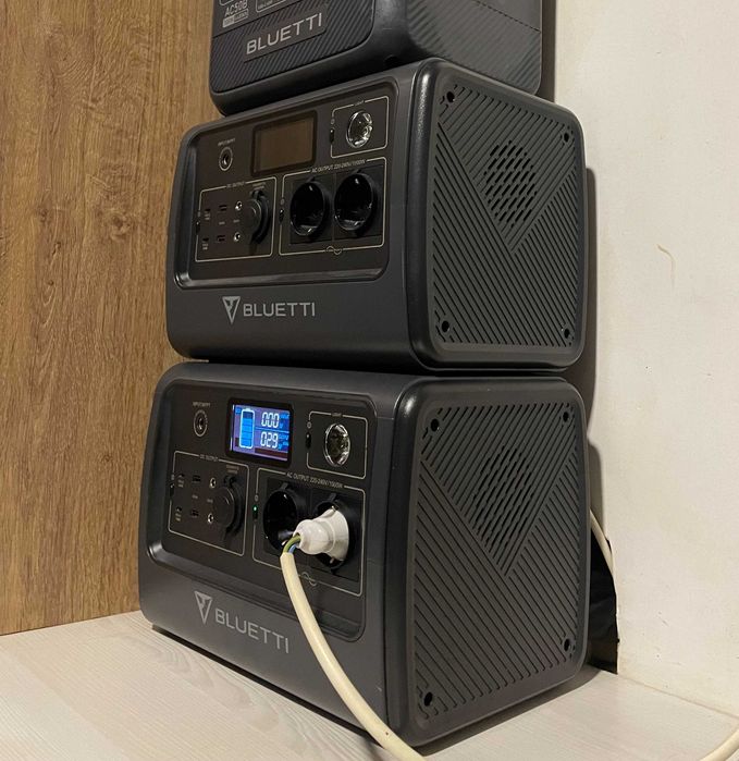 Зарядна станція Bluetti EB70 716Wh 1000W