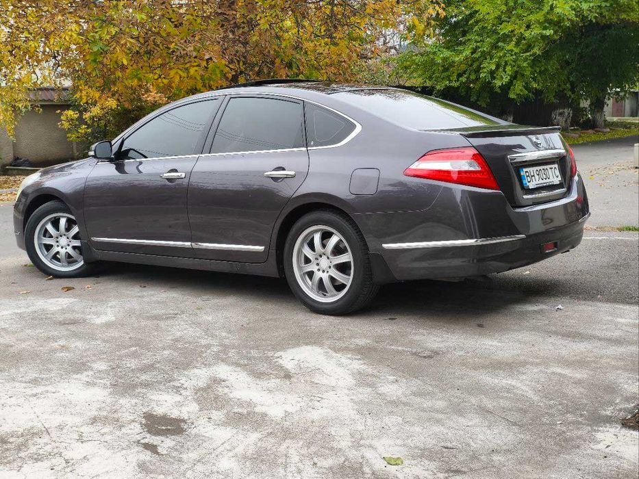 Nissan teana j32