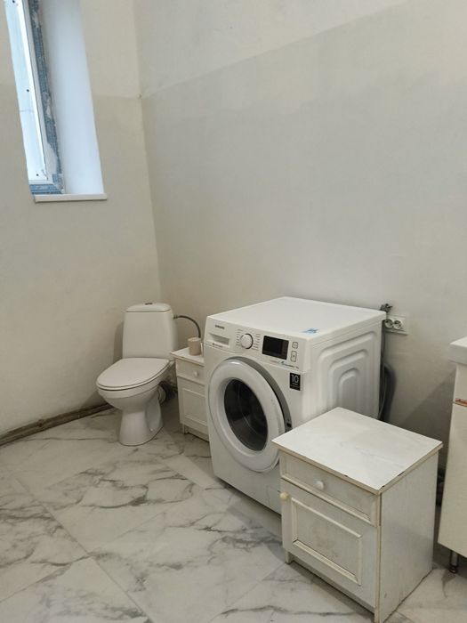 здам в оренду трьох кімнатну квартиру