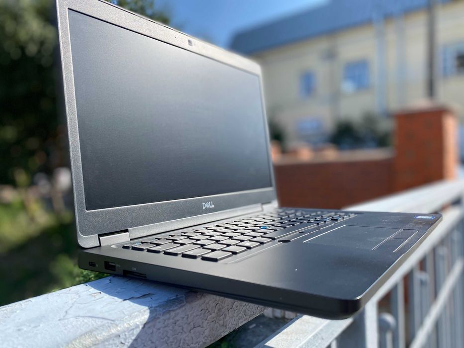 Ноутбук Dell Latitude 5490/i3-8130U/8 DDR4+SSD256/IPS 14.0"+гарантія