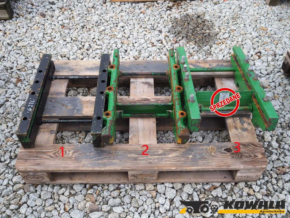Kozioł zaczepowy, wspornik, uchwyt, sanki, John Deere