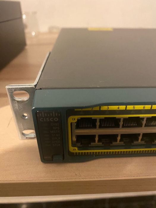 Switch Cisco Catalyst 2960S 48 portas