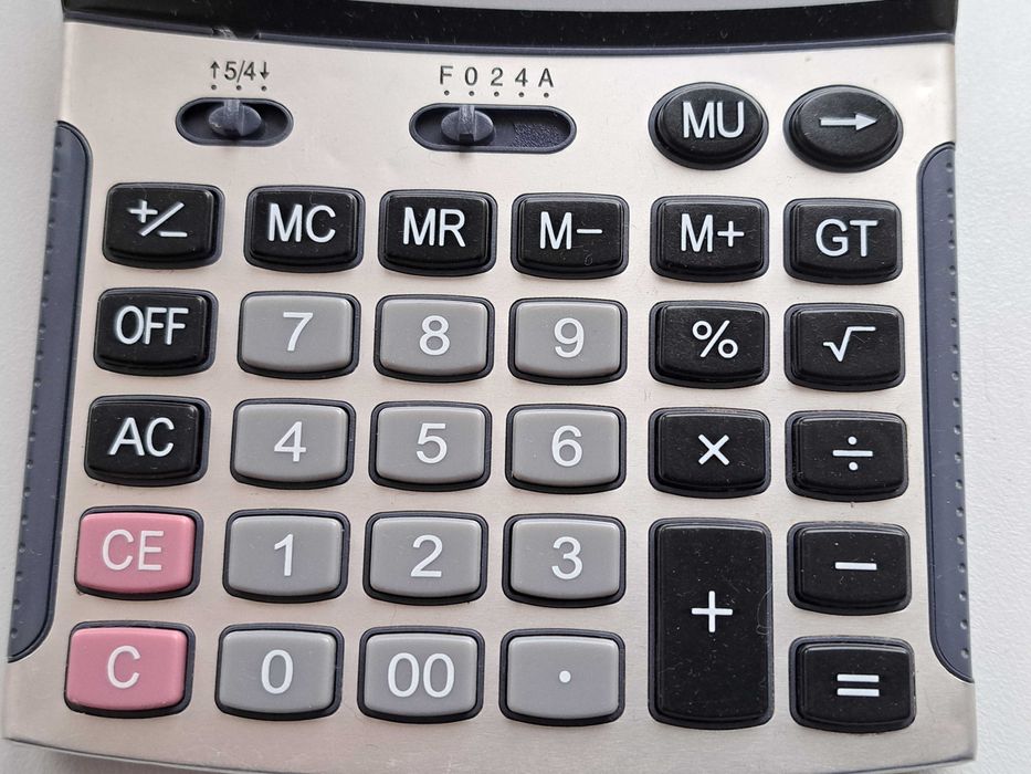 Калькулятор дванадцятирозрядний