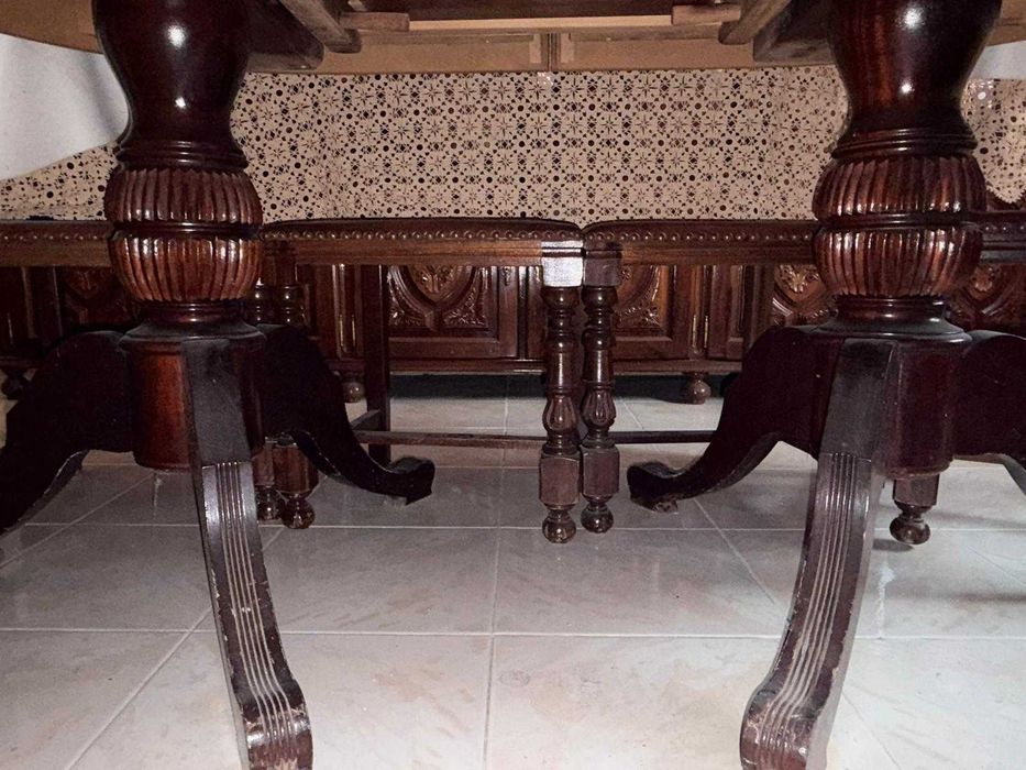 Mesa para sala de jantar em bom estado a bom preço para venda
