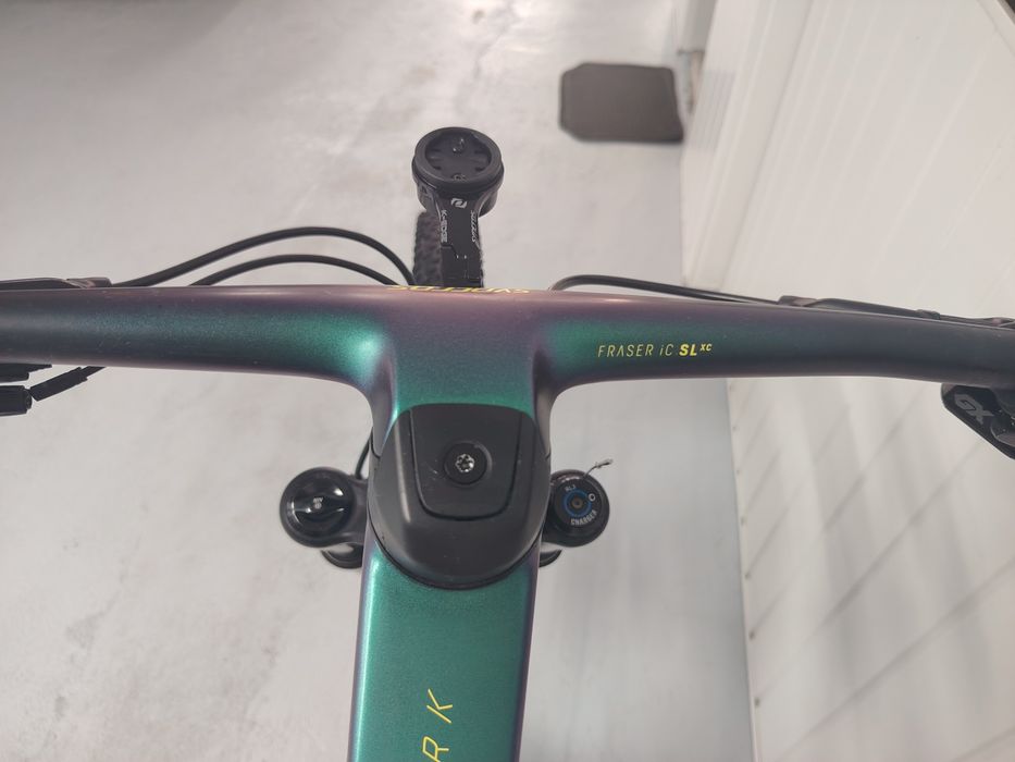 Bicicleta Scoot Spark RC World CUP