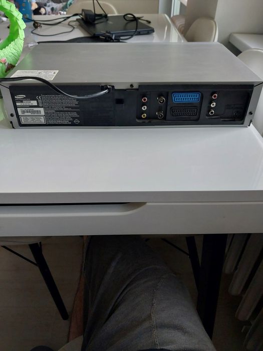 Samsung SV-DVD440 MP3 DVD/VCR DUAL DECK Magnetowid z pilotem