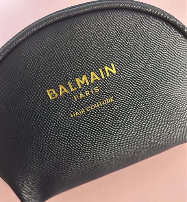 Limitowana edycja szafirowa kosmetyczka Balmain