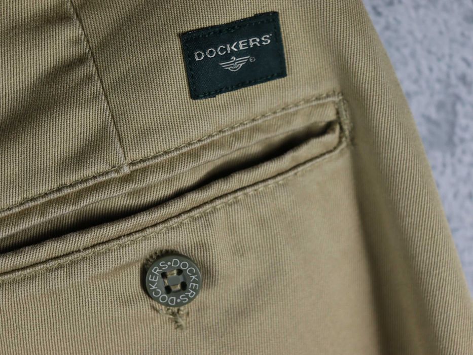 Dockers by Levi's klasyczne khakis chino chinosy męskie luźne M L W33