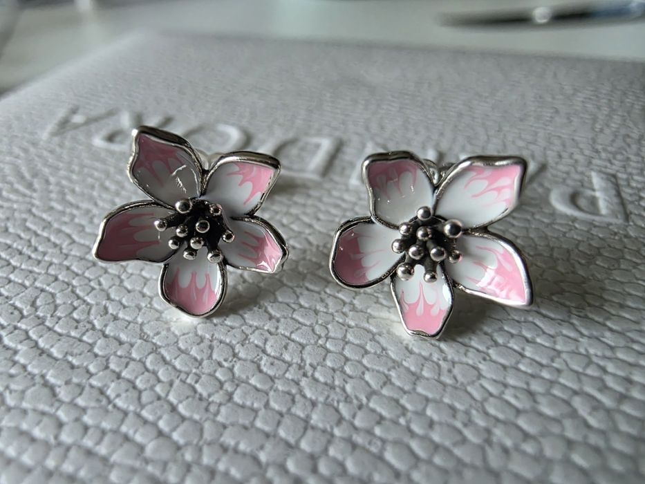 Kolczyki Pandora srebro 925 kwiaty różowe oryginalne eleganckie