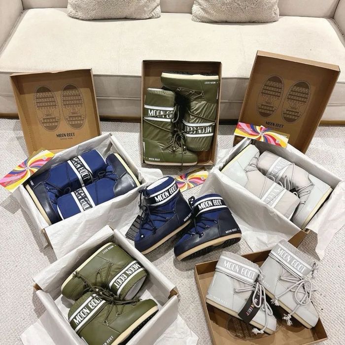 Кроссовки Moon Boot