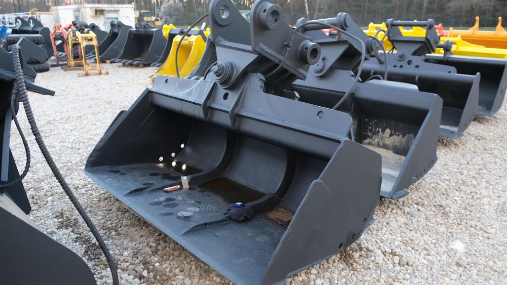 łyżka skarpowa hydrauliczna duża 220 cm sworznie 90mm do koparki