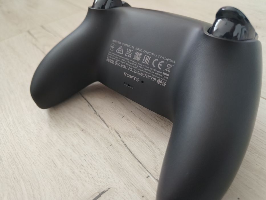 Pad PS5 dualSense nowy kontroler bluetooth do konsoli PlayStation 5 czarny