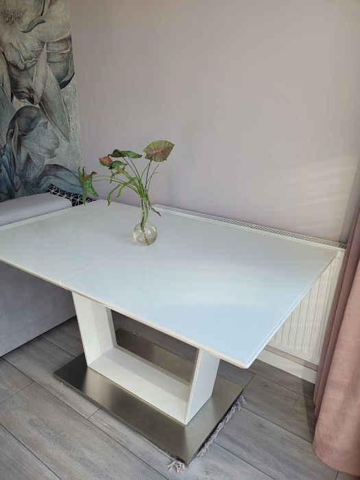 Rozkładany stół szklany glamour o wymiarach 140×85cm (180cm)